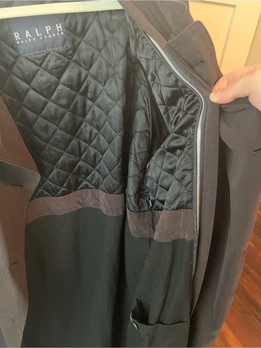 Ralph Lauren Black Double-Breasted Trench Coat - Picture 4 of 8
